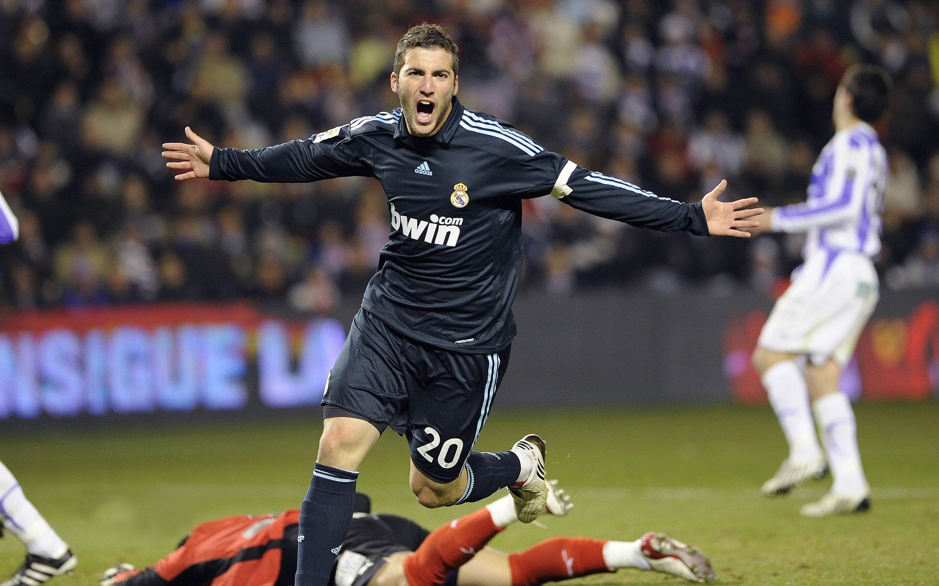 东亚杯中国青年队惨败 球迷呼吁加强青训，东亚杯中国队名单